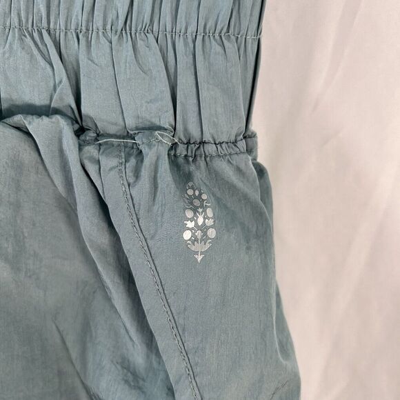 Free People Movement Shorts Women's Medium Green High Rise Rear Pocket - Picture 2 of 7